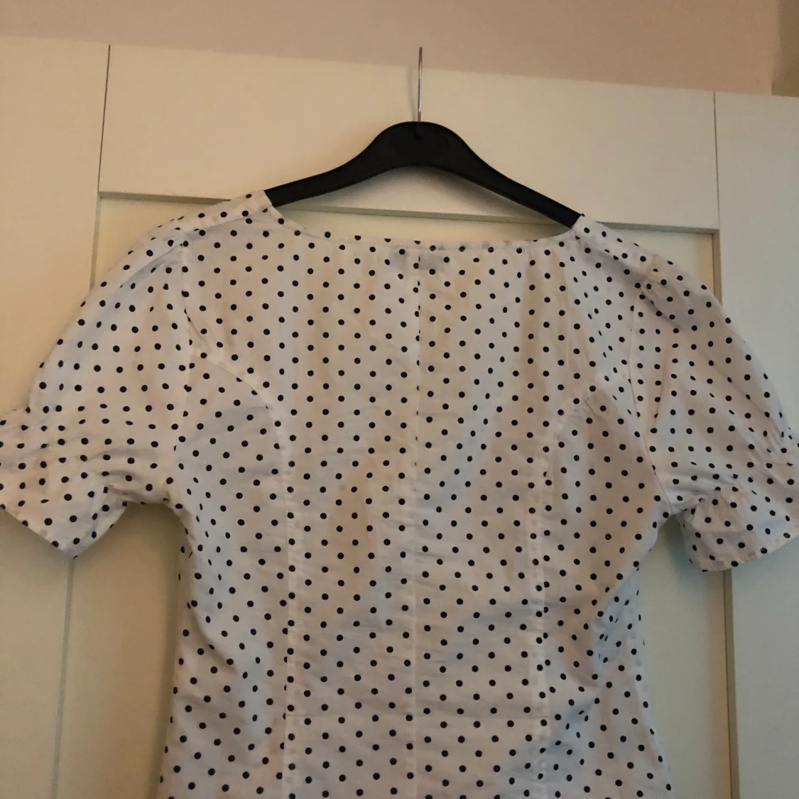 Prickig söt blus - 90