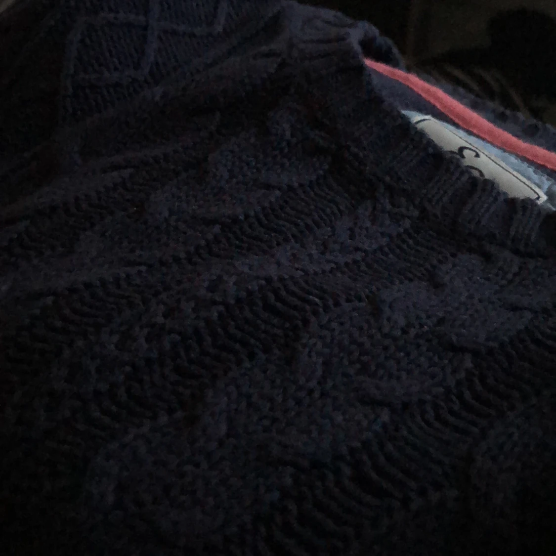 Marinblå stickad tröja  - 90