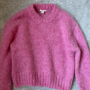  - HM premium kollektion, jättefint skick knappt använd mohair och wool mix