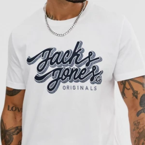  - Helt ny! Ordinare pris 199kr 