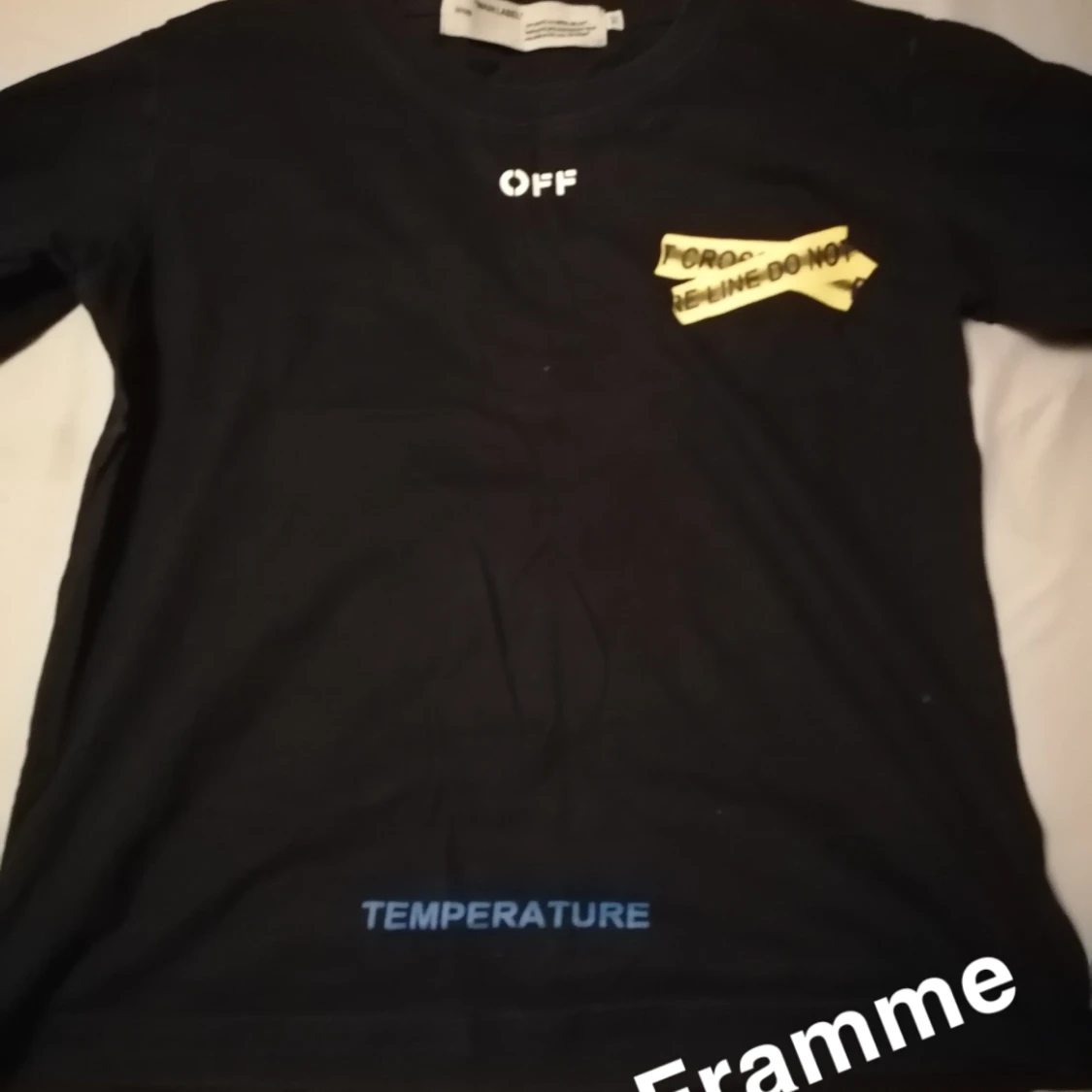 Off-White T-shirt Fake