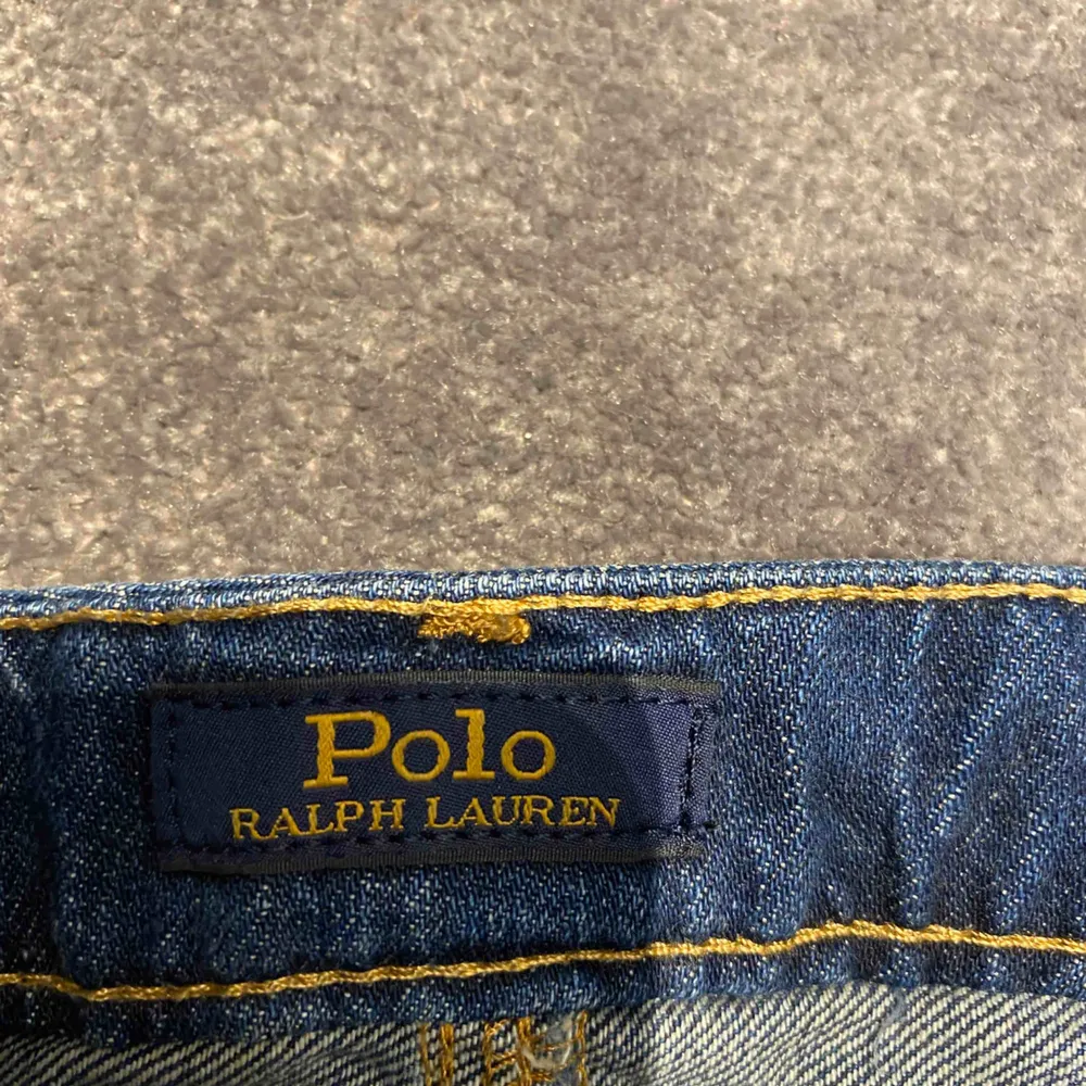 Jeans kjol från Polo Ralph Lauren, äkta såklart. Kjolar.
