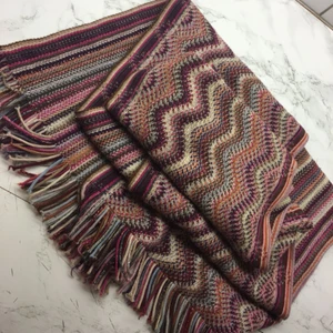  - Halsduk från missoni. I fint skick. Nypris 1700