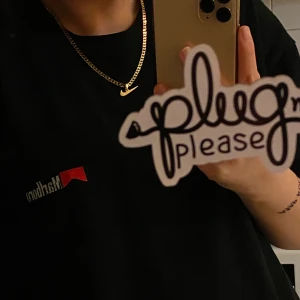 Marlboro T-shirt - Sjukt snygg oversized Marlboro T-shirt från 90’s. Köpt från PlugMePlease och har även kvitto. Size XL 