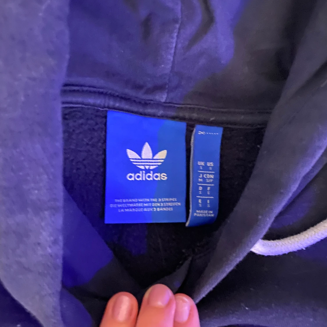 Adidas hoddie - 90
