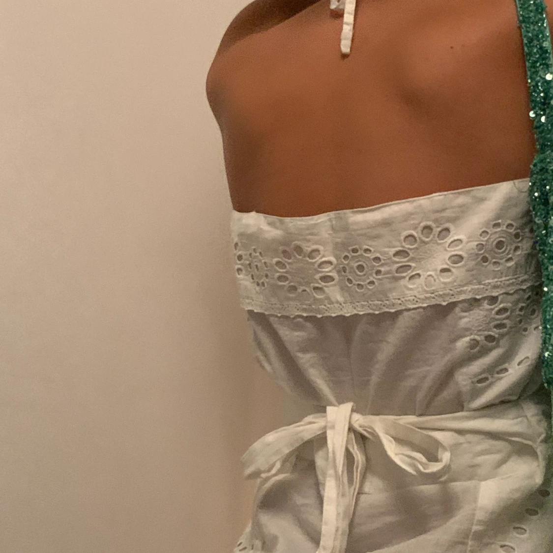 Finaste toppen, passar perfekt till fest osv!