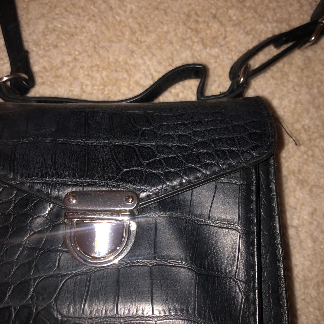 Liten hand/axel väska - 90