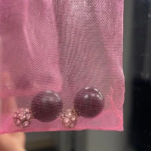 örhängen - Andvänt ngn gång men tycker ej om sånna✨ fina man kan ha vilket håll man vill