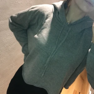 Hoodie  - Skön och mysig Grå hoodie, one size