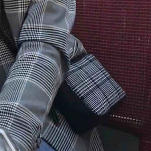  - Väska med coolt mönster