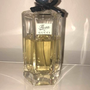  - Damparfymer. Finns föer vid intresse samt herr parfymer. Orginala såklart!