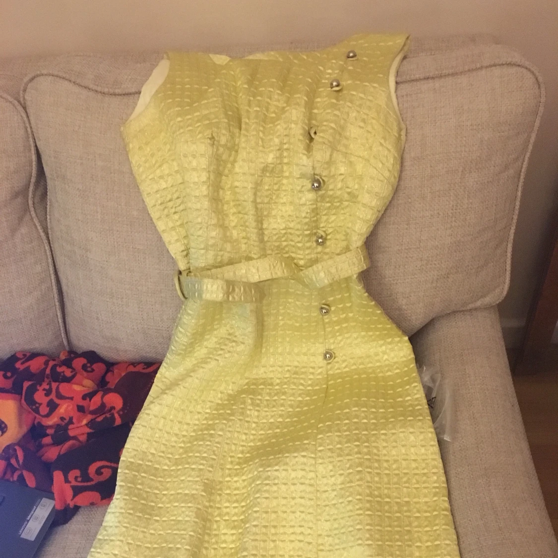 Poppig 60-talsklänning