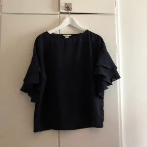 Blus bubbelroom storlek 36 30 kronor  - Mycket fin blus.