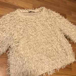  - Oanvänd från Zara.