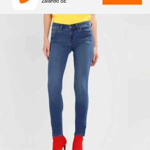  - Lee jeans modell scarlett, skickar för 58kr eller hämta i Majorna Gbg 