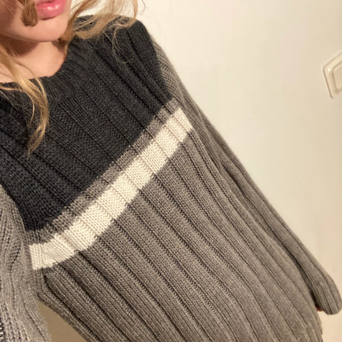 Varm och mysig tjocktröja  - 91