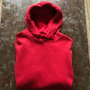 Hoodie - Frakt ingår ✨ 