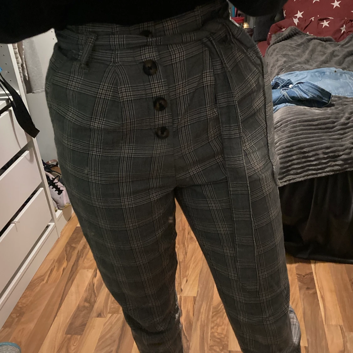 Högmidjade Kostymbyxor  - 90