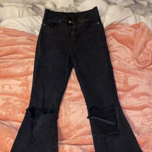 Superfina Bootcut jeans från Dr.denim, utsvängda. Köpta för 499kr 
