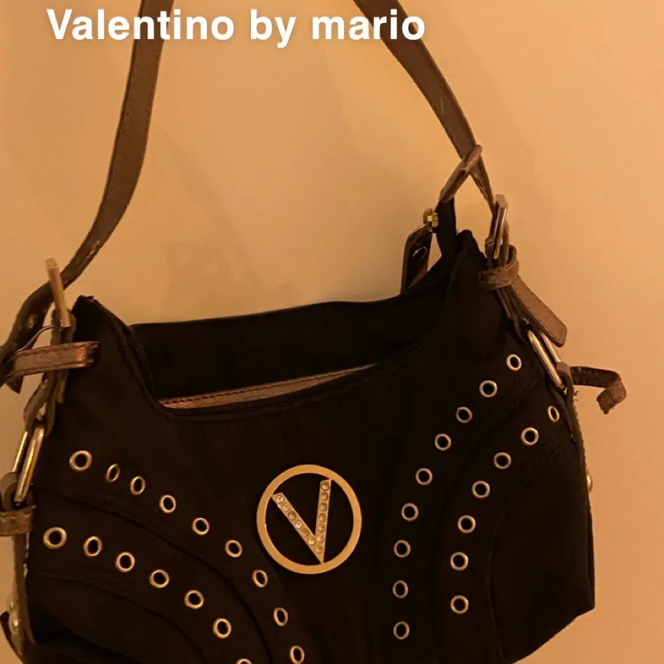 Väska från valentino by Mario. Väskor.