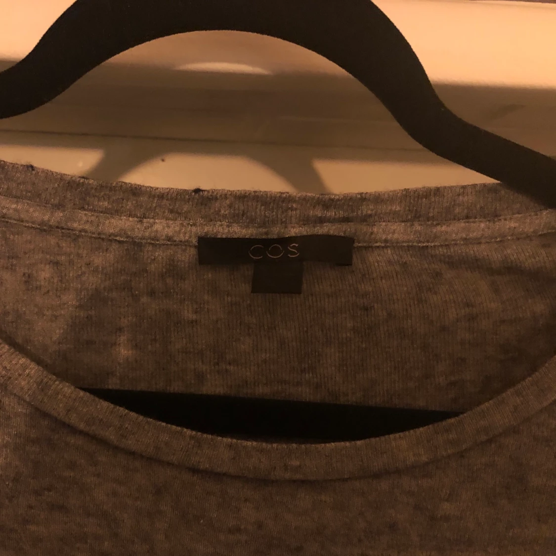 COS Mysig Grå Långärmad Tröja  - 90