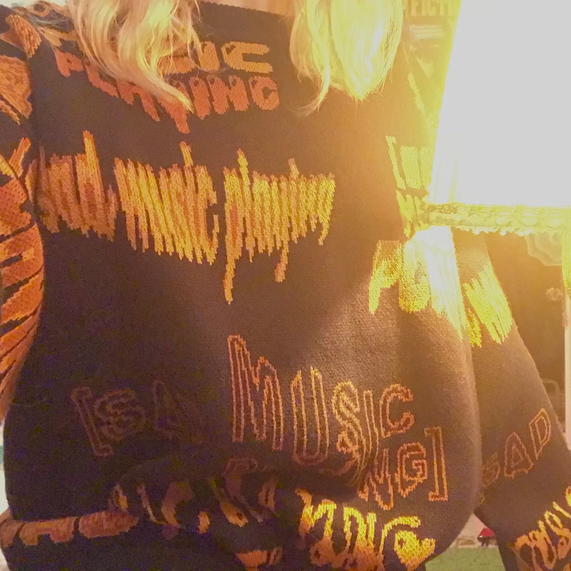 Stickad tröja från weekday