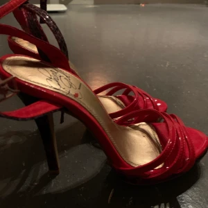 Skor - Köpte i paris och för små