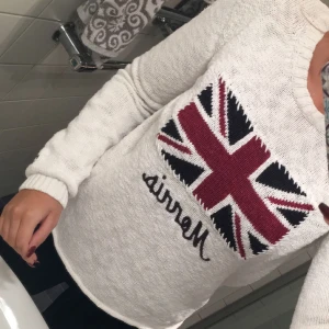  - Äkta Morris tröja 👚 Använd 2 gånger, som ny!! Ny pris ca 1700kr