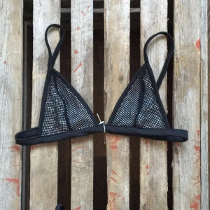  - Superfin bikinitopp, aldrig använd!