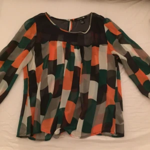  - Fin skjorta från forever21
Frakt ingår inte i priset 