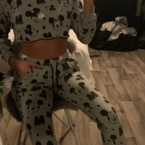 Mussepigg set - Ett jätte mysigt mussepigg set (pyjamas) 