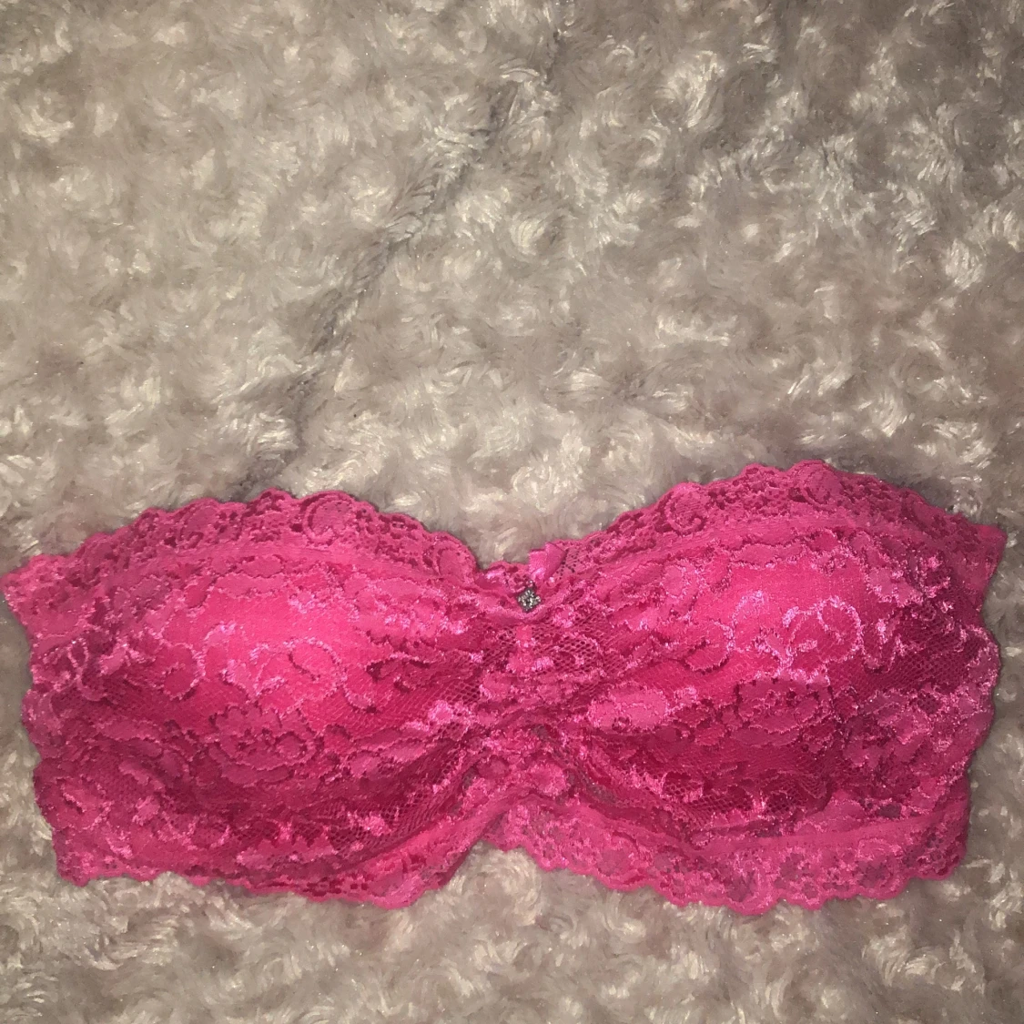 Rosa strapless BH i storlek 80B