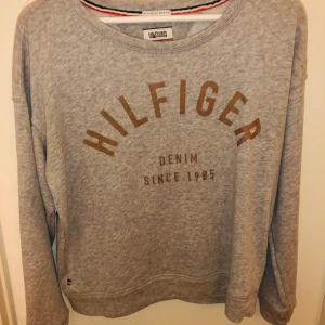 Hilfiger sweatshirt  - Grå Hilfiger sweatshirt 