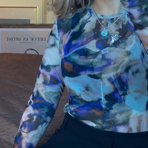Mesh topp - Mesh topp från H&M, aldrig använd. Frakt tillkommer 💘