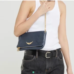 zadig väska - as snygg zadig väska köpt i butik. lite sluten där av priset. original pris €360