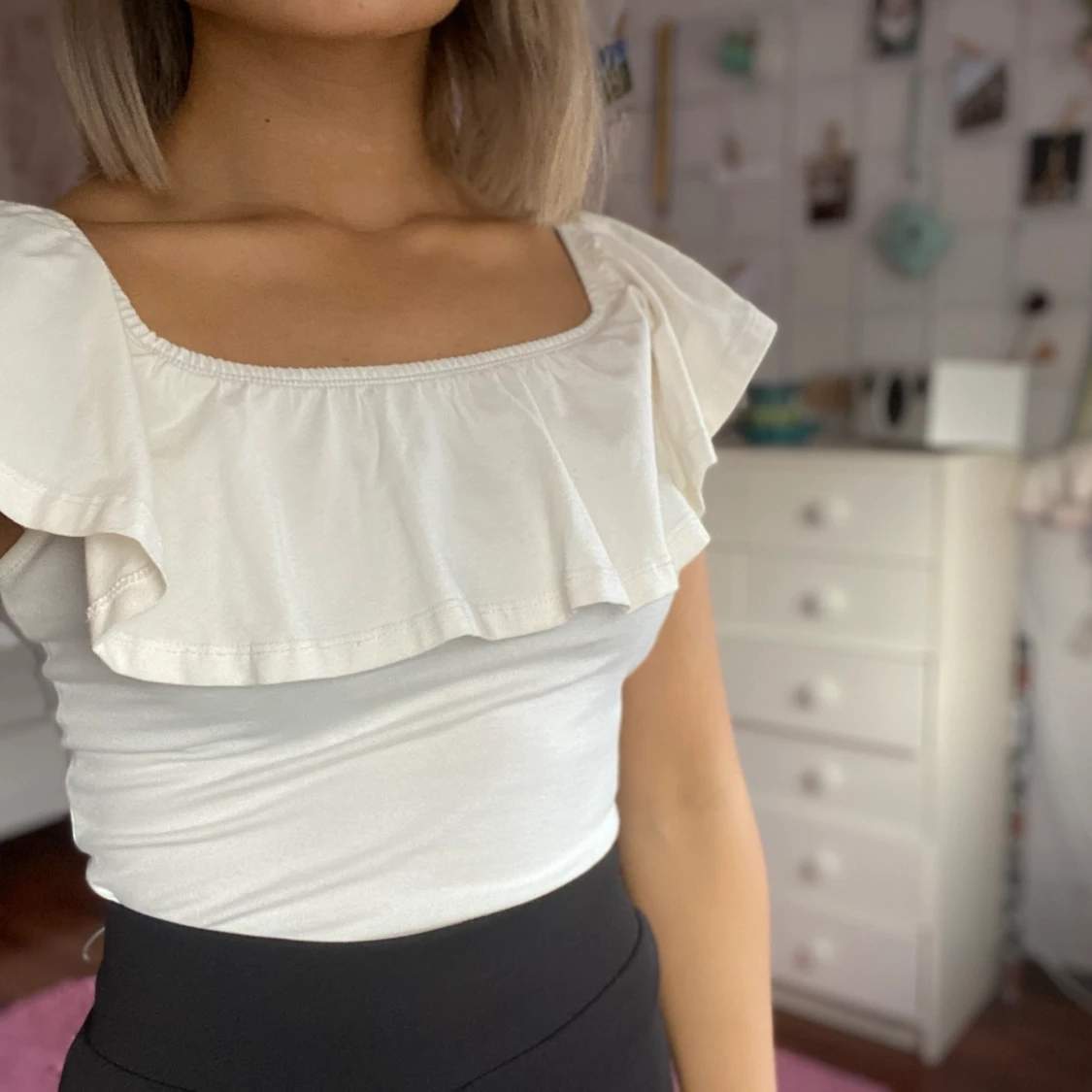 Off shoulder  - 90