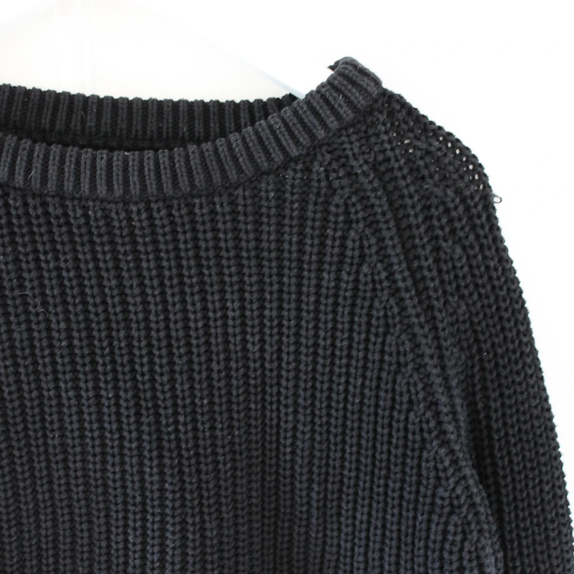 Svart stickadtröja - 90