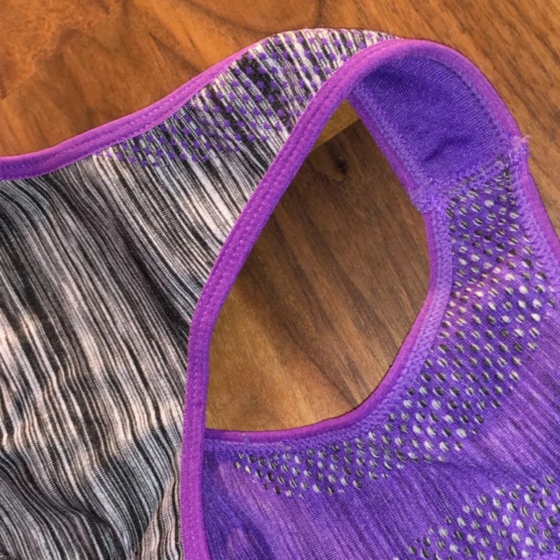 Lila sporttopp  - 91