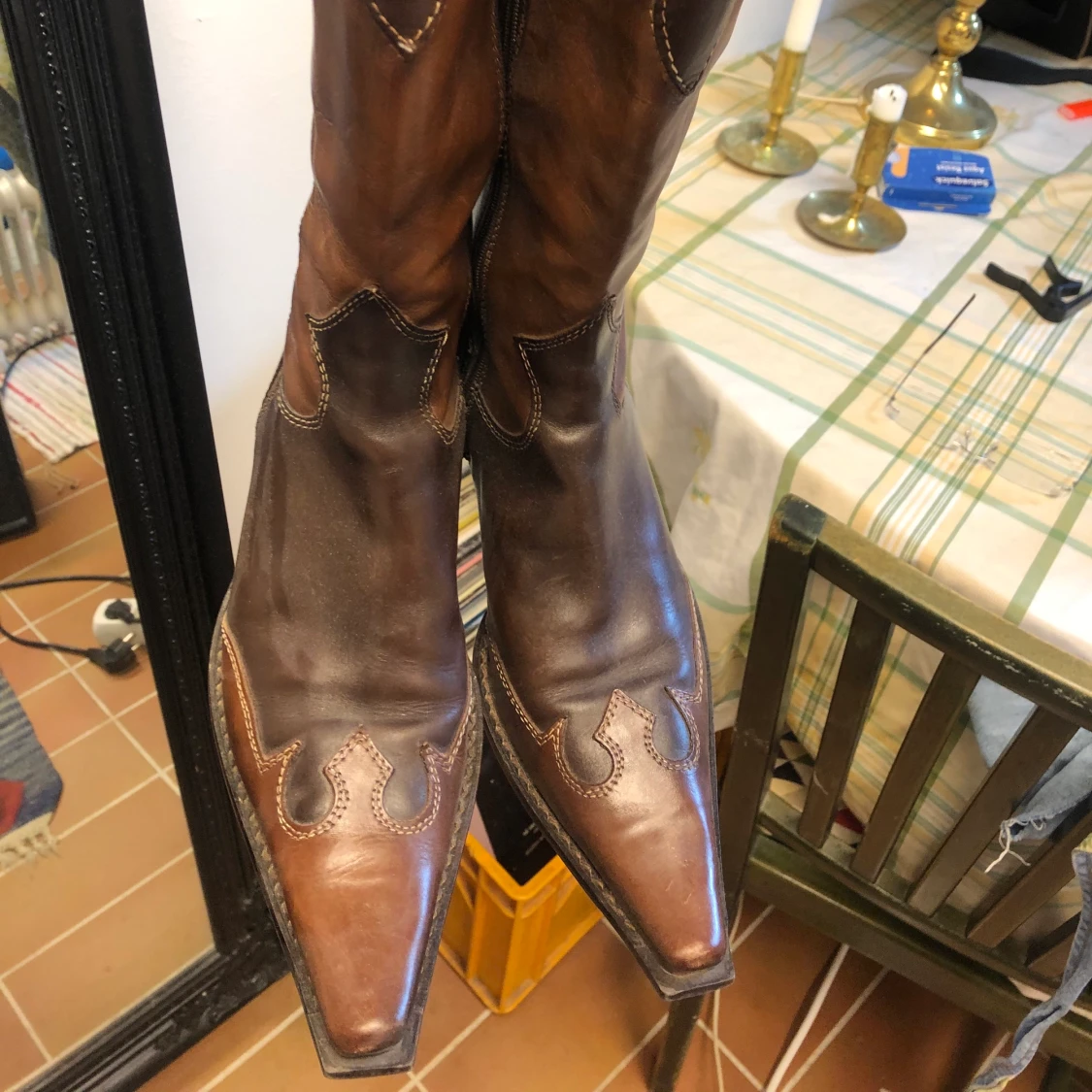 Cowboys boots!  - 90