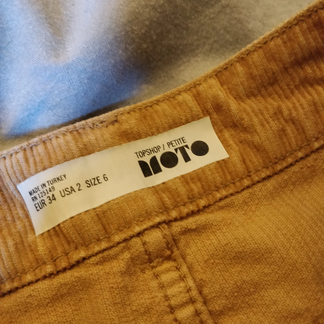 Topshop Petite, manchester kjol, storlek 34 - 91