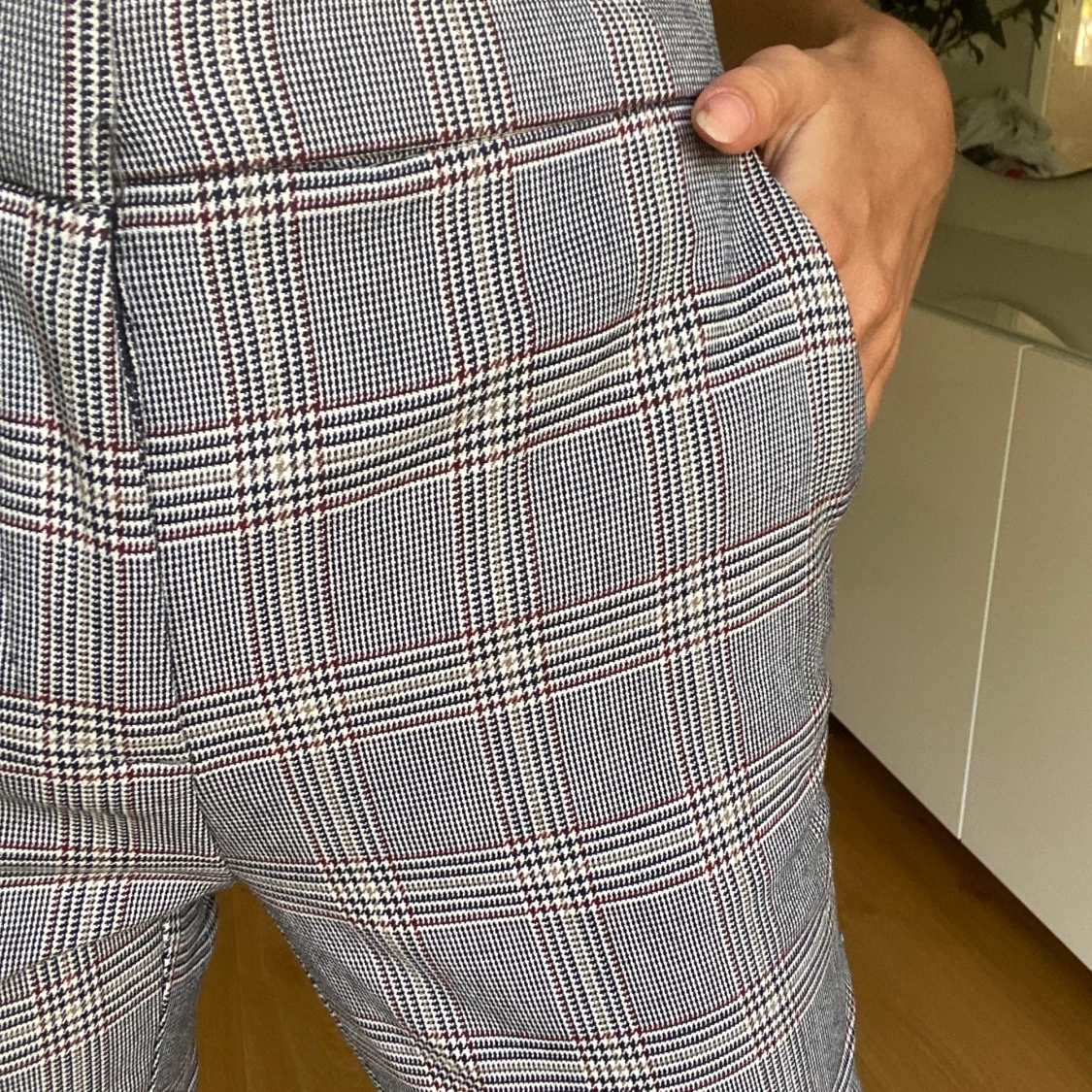 Rutiga kostymbyxor - 91