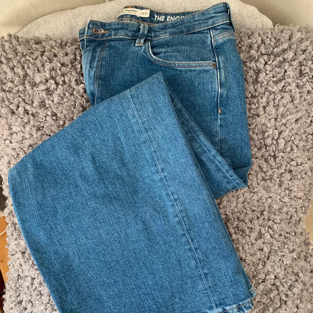 High Waist/wide leg w.31. Jeans & Byxor.