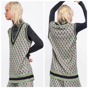 ZARA VÄST - Finstickad, glittrig och supersvår att få tag på! Storlek M.