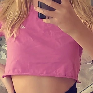 Magtröja  - Använt några få gånger, super fin och riktigt skön