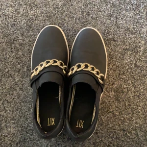 Snygga skor - Använda endast 2 gånger