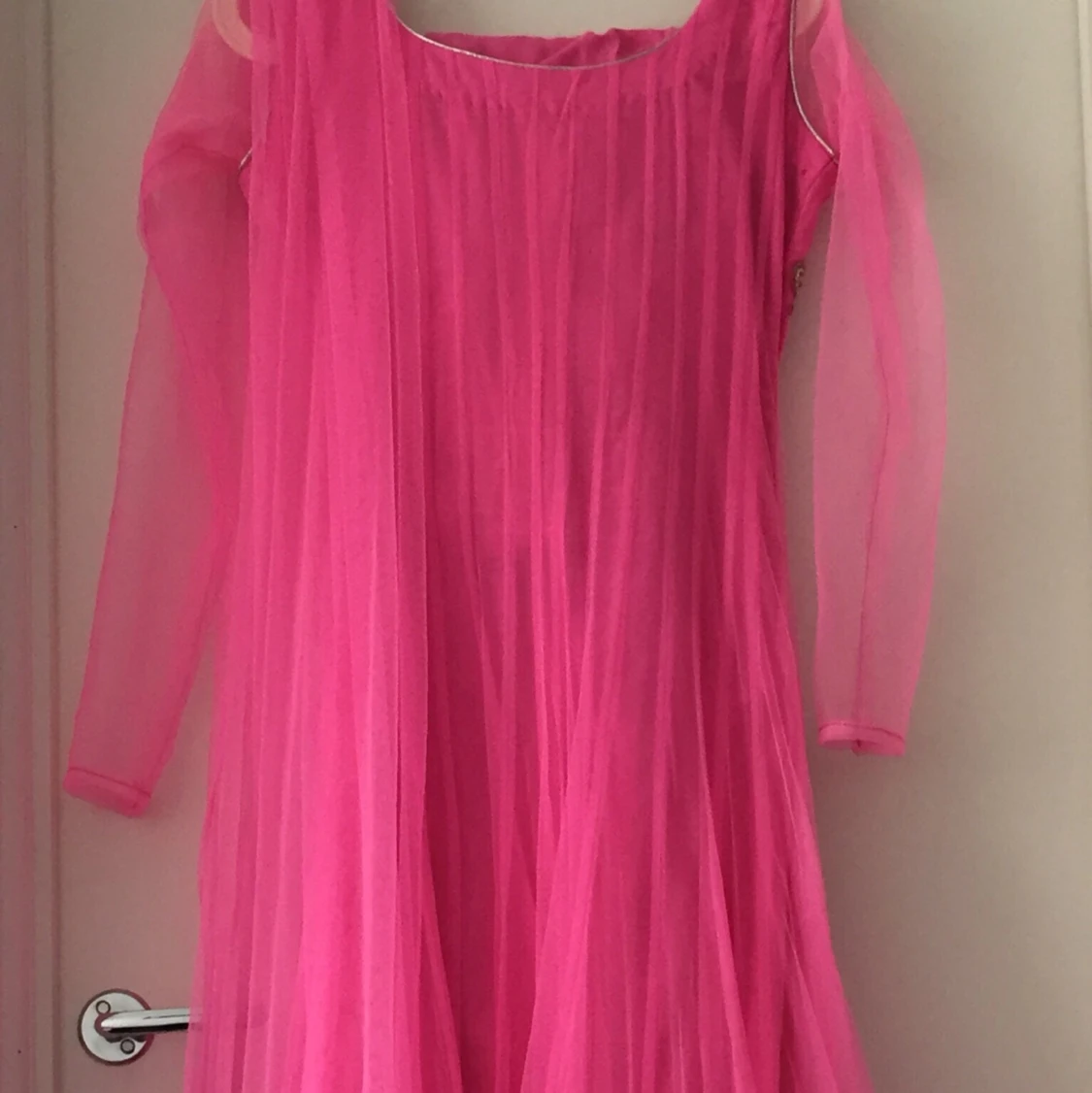 Rosa afghansk klänning  - 90