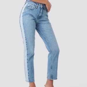 Nakd jeans - Jeans från nakd i storlek 36. Oanvända!!  Köparen står för frakten. Kan tänka mig lägre pris vid snabb affär.