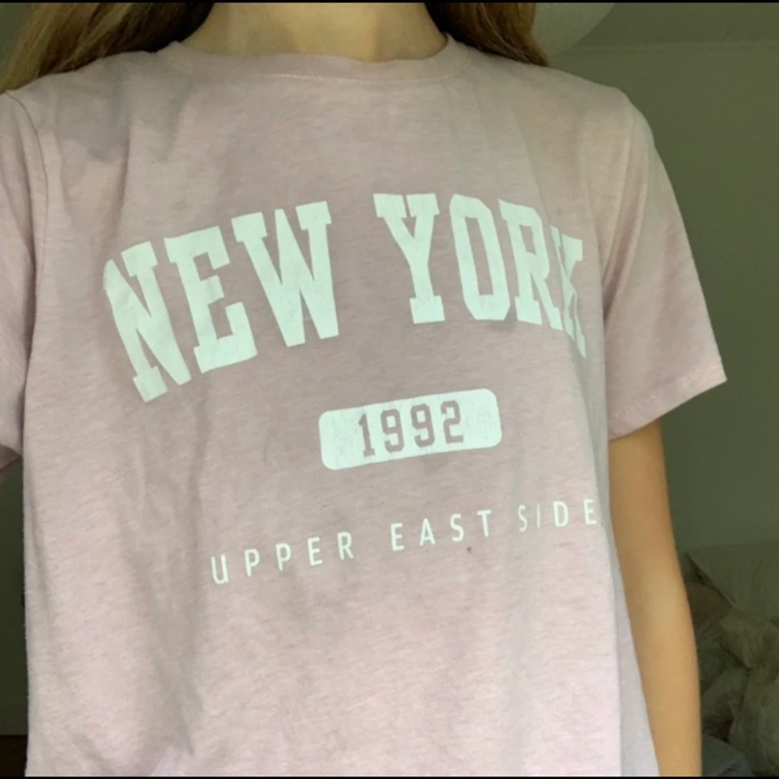 Rosa/Lila T-Shirt med tryck đ