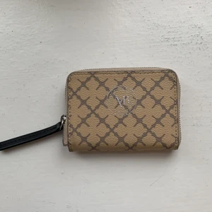 Plån bok från by Marlene Birger - Ordinariepris 499kr, använd 1 gång i bra skick. 100kr pluss frakt