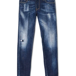 Dsquared 2 jeans - Ska sälja mina dsq2 jeans dem är äkta har kvitto på dem inte använda så mkt inga flaws ser precis ut som nya högsta bud får dem ny pris 4699kr bud börjar från 1000kr